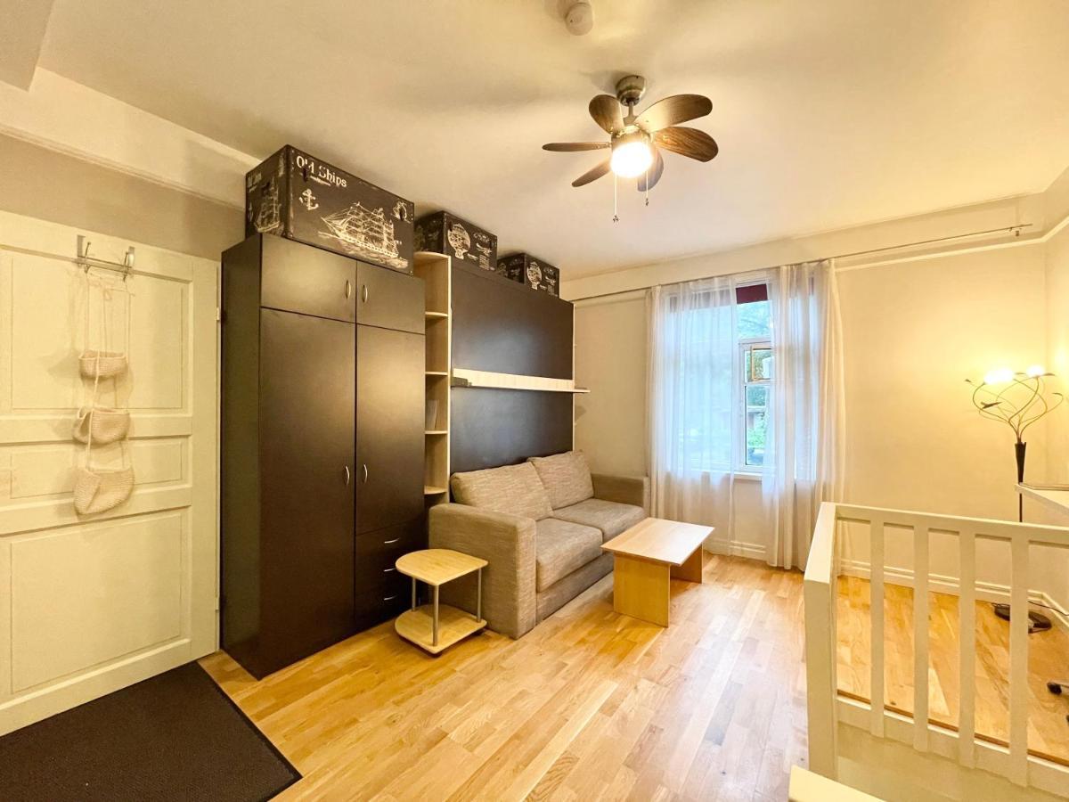 Cosy Studio In Historical Building. City Center Διαμέρισμα Ταλίν Εξωτερικό φωτογραφία